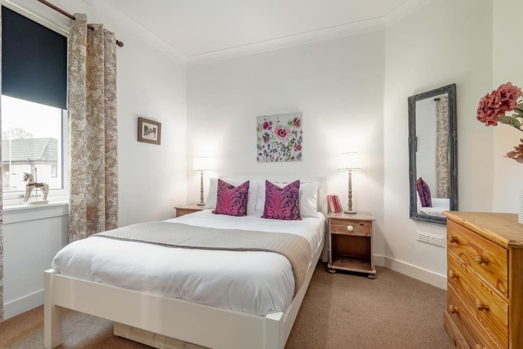 Heather Cottage, 2 Bedroom In Comrie Esterno foto