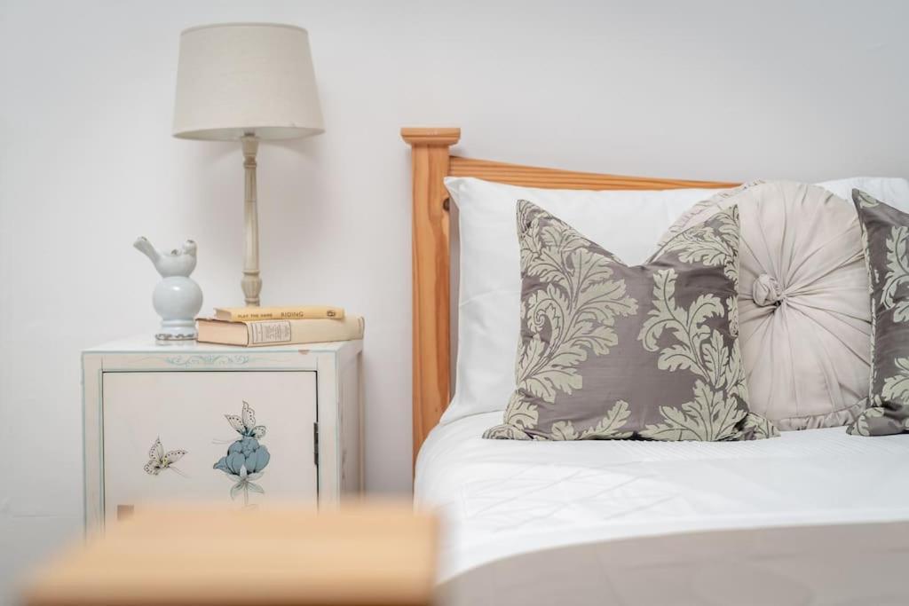 Heather Cottage, 2 Bedroom In Comrie Esterno foto