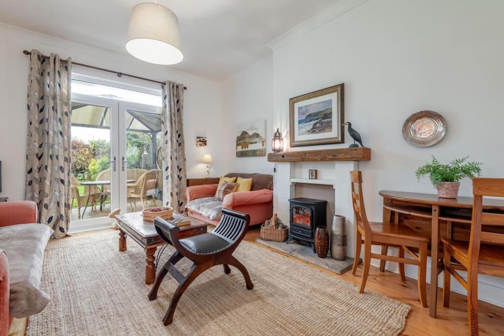Heather Cottage, 2 Bedroom In Comrie Esterno foto